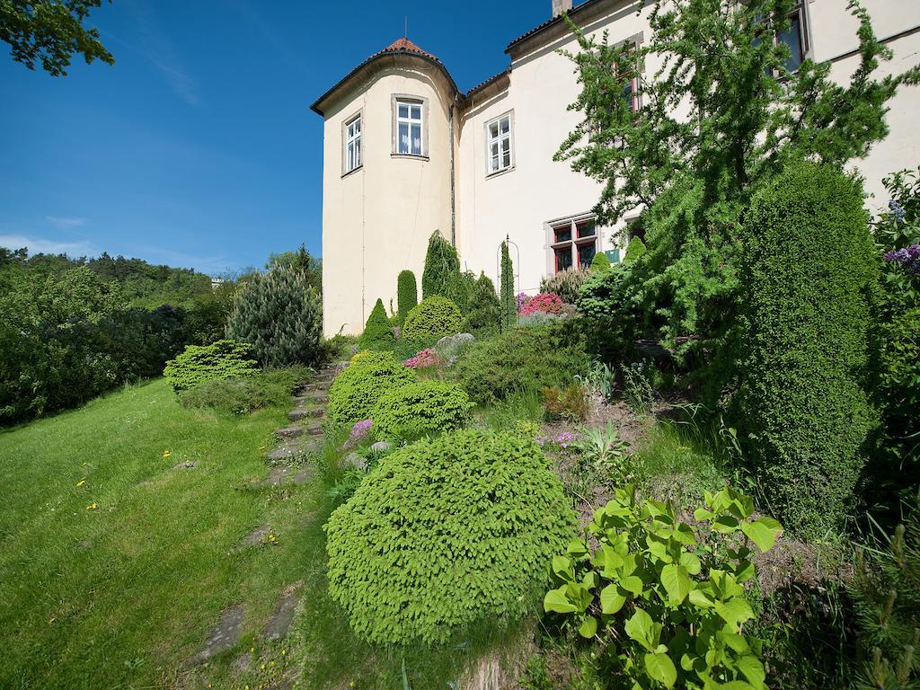 Ea Zamecky Hotel Hrubá Skála Buitenkant foto